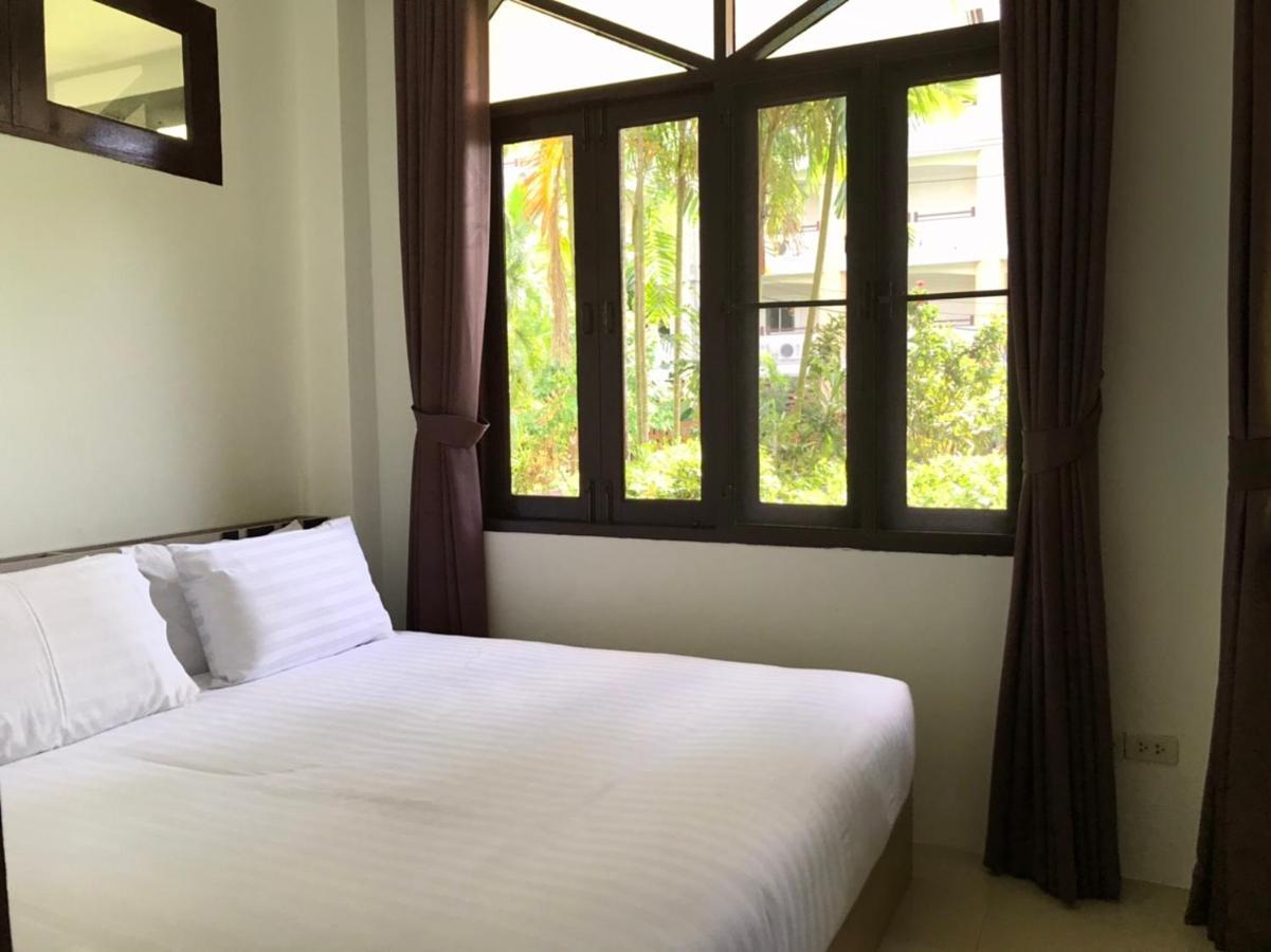 Brodie Rawai Resort Nai Harn Esterno foto
