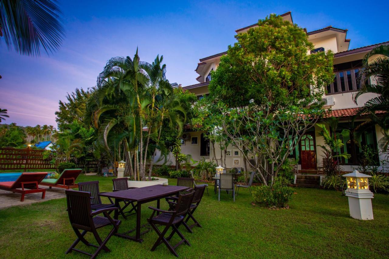 Brodie Rawai Resort Nai Harn Esterno foto